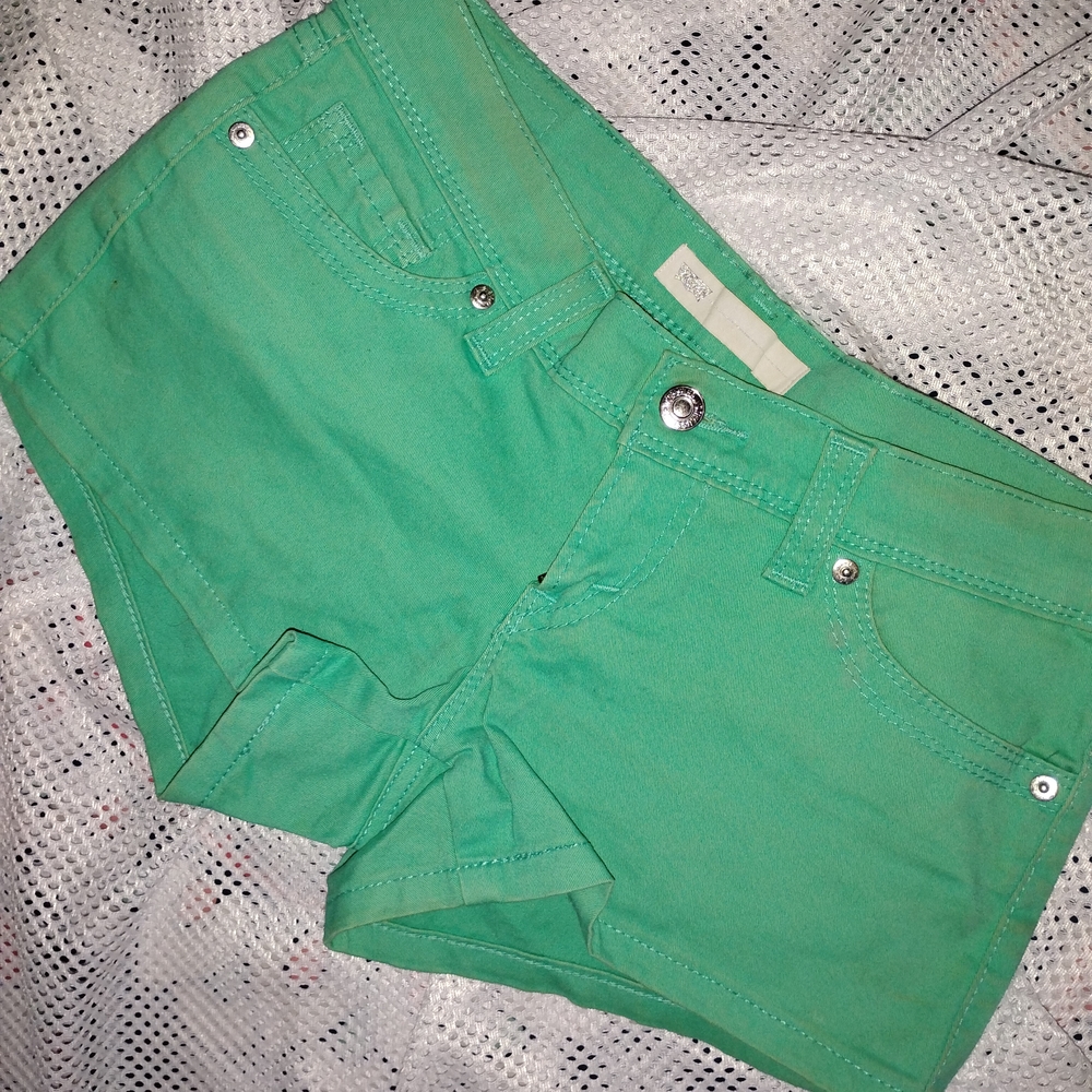 Levi's Vibrant Green Levi's Jean Shorts